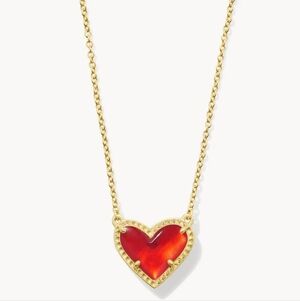 Ari Heart Gold Pendant Necklace in Red Illusion